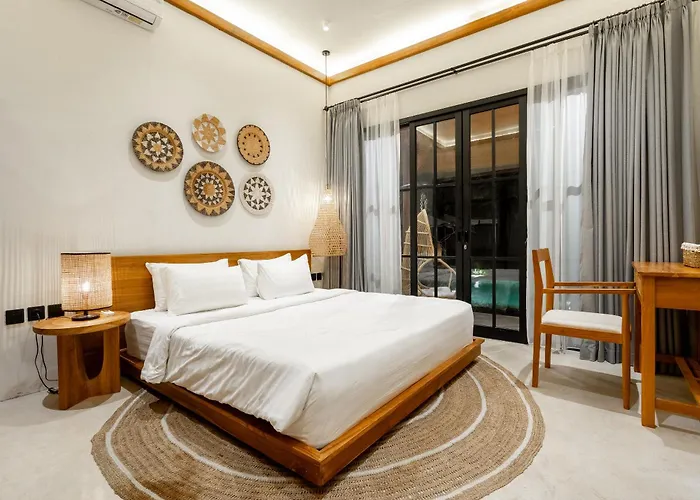 Villa Hijau By Evdekimi - Charming 2br Escape With Pool, Outdoor Lounge, Lush Garden Ubud