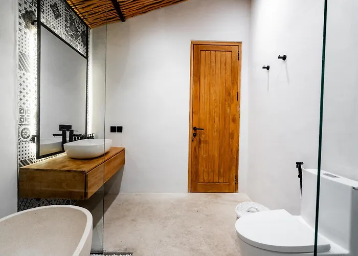 Hijau By Evdekimi - Charming 2br Escape With Pool, Outdoor Lounge, Lush Garden