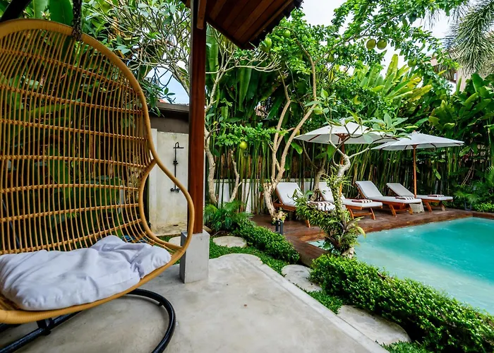 Villa Hijau By Evdekimi - Charming 2br Escape With Pool, Outdoor Lounge, Lush Garden Ubud