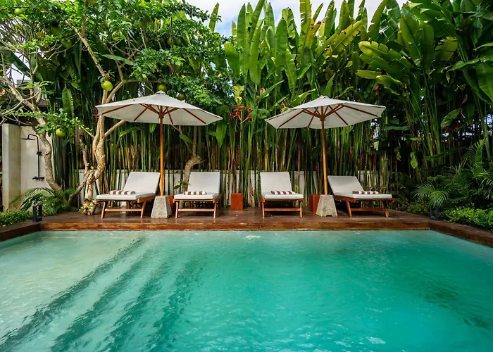 Hijau By Evdekimi - Charming 2br Escape With Pool, Outdoor Lounge, Lush Garden *